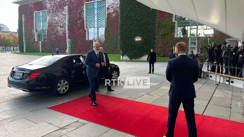 FOTO/ Pritja e kryeministrit Rama dhe Kurti nga kancelari Scholz! Marrëveshjet që do të miratohen 