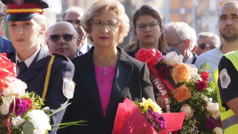 Ceremonia, përkujtohet 80-vjetori i Çlirimit të qytetit të Fierit 