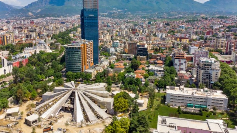 Revista globale 'CN Traveler': Tirana mes qyteteve evropiane perfekte për një 'arratisje' treditore