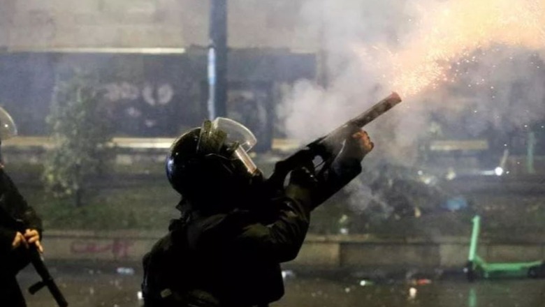 Nata e pestë e protestave, Gjeorgjia pro-evropiane kthehet në rrugë kundër qeverisë pro-ruse! Përleshje dhe dhunë policore