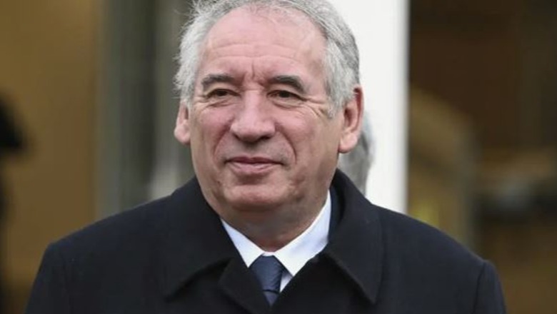 Kryeministri François Bayrou pritet të emërojë qeverinë e re të Francës