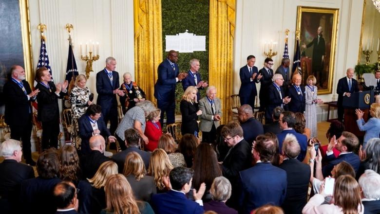 Hillary Clinton, George Soros dhe Denzel Washington ndër të dekoruarit me medaljen më të lartë civile