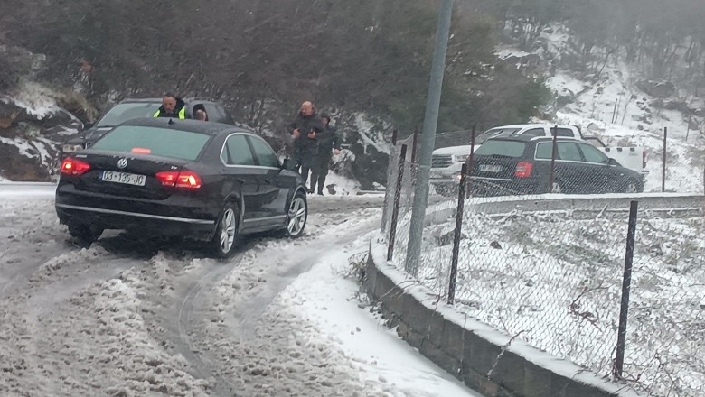 Lezhë/ Pa energji për shkak të motit të keq, propozohet që nesër të mos zhvillohet mësimi në shkollat e Bashkisë së Kurbinit