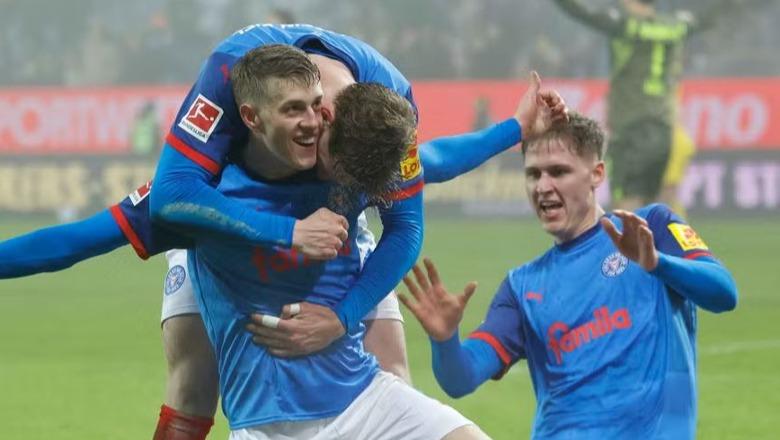 GOLAT/ Fitore historike, Holstein Kiel mposht 4-2 Dortmundin! Leverkusen tri pikë me Xhakën në fushë