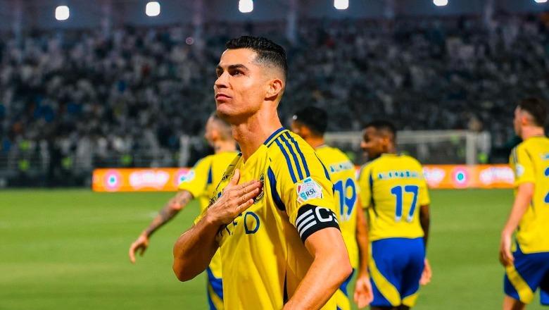 VIDEO/ Cristiano Ronaldo shënon dopietë në Arabi, i afrohet rekordit absolut