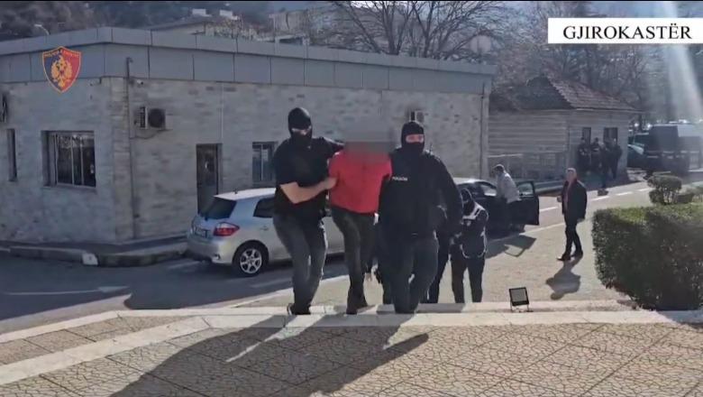 Gjirokastër/ Arrestohen 2 persona, i kërkuan 2000 euro një 40-vjeçareje për t'i fshirë foto intime nga TikTok-u