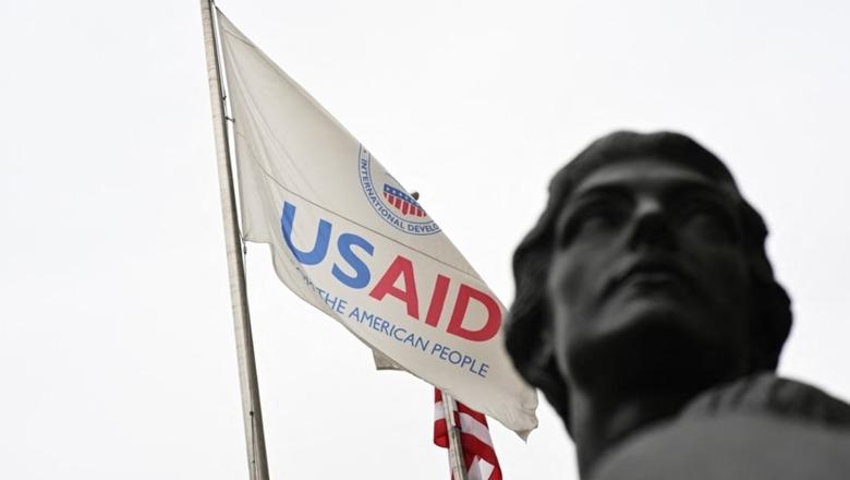 Pezullimi i programeve të USAID-it dhe Kina