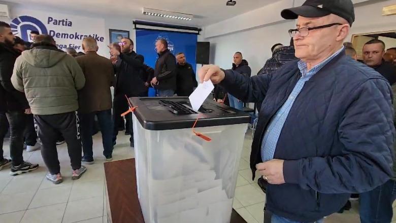 PD publikon pas zvarritjes edhe listën e Primareve të Tiranës! Një emër 'i panjohur' kryeson, dështojnë Dogjani, Nebiaj, Teliti, Biberaj, Kalaja dhe Harxhi! Njëri me zero vota! (LISTA)