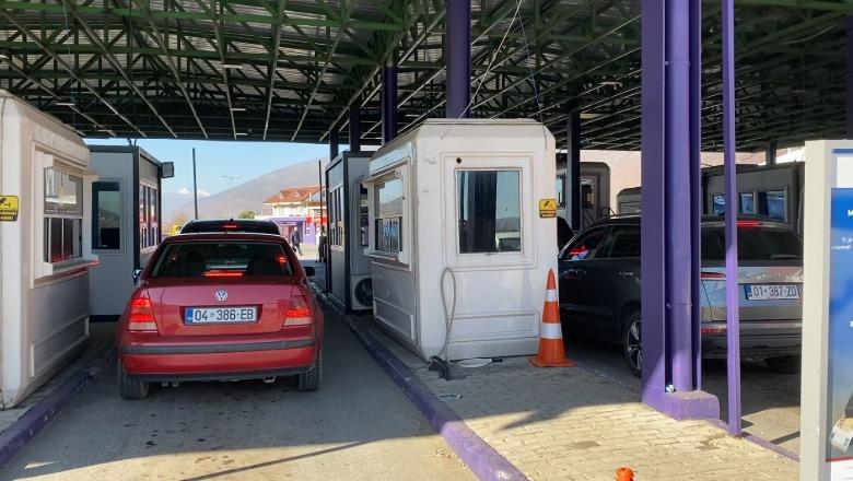 Rikthehet kontrolli i pasaportave në Morinë, qytetarët: S’ka radhë në kufi