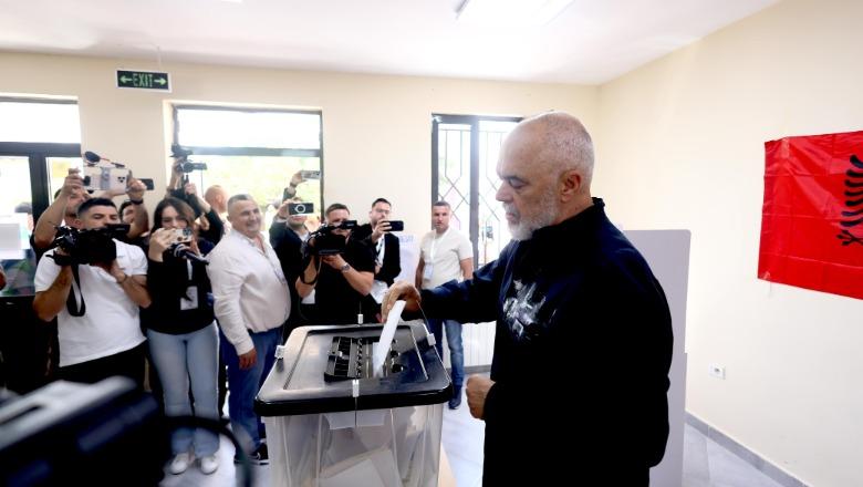 Rama voton me bashkëshorten në Surrel: Sot është fjala e popullit! Do të jemi vendi tjetër i BE