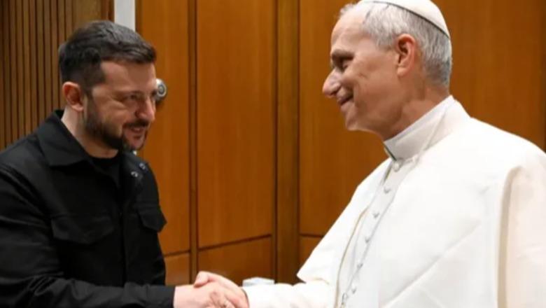 Papa Leoni XIV takohet me Zelenskyn pas meshës së inaugurimit, Presidenti: Faleminderit për mbështetjen për Ukrainën