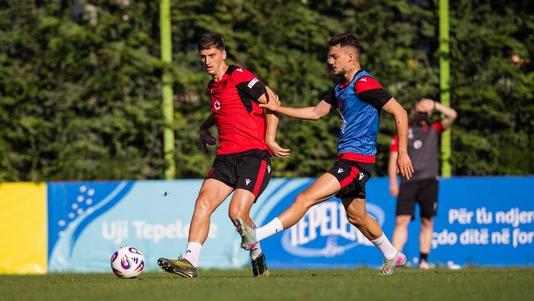 Kombëtarja s'humbet kohë, zhvillon stërvitjen anti-Letoni me një mungesë të madhe! Mësohen arbitrat e sfidës, ekipi niset sot drejt Rigës