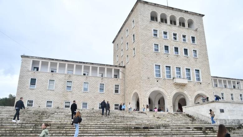 Nis viti i ri akademik/ 20 mijë maturantë të regjistruar, 60% zgjodhën Universitetin e Tiranës! Risi programet studimore me diplomë të dyfishtë