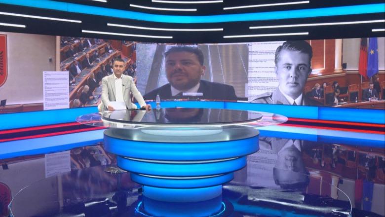 Deputetëve iu propozua të nderojnë diktatorin Hoxha, Kapri për Report Tv: Tallëse dhe e papranueshme! Nuk është figurë kombëtare, vrau 6 mijë shqiptarë 