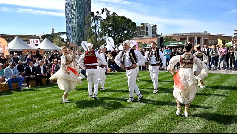 'Tirana Food & Fest'/ Në zemër të kryeqytetit fermerë nga gjithë Shqipëria promovojnë produktet ‘bio’ për vendas e turistë
