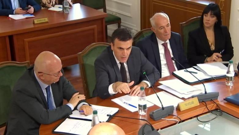 Drafti i Kodit Penal/ Çela: Po e patët me urgjencë, përktheni atë gjerman meqë na duhet në BE! Teknika e hartimit është e gabuar, nuk bëhet për 2 muaj kjo