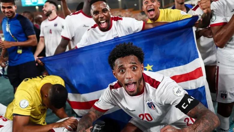 Kepi i Gjelbër siguron kualifikimin e parë në histori për Kupën e Botës 2026, shteti afrikan ka vetëm 522 mijë banorë