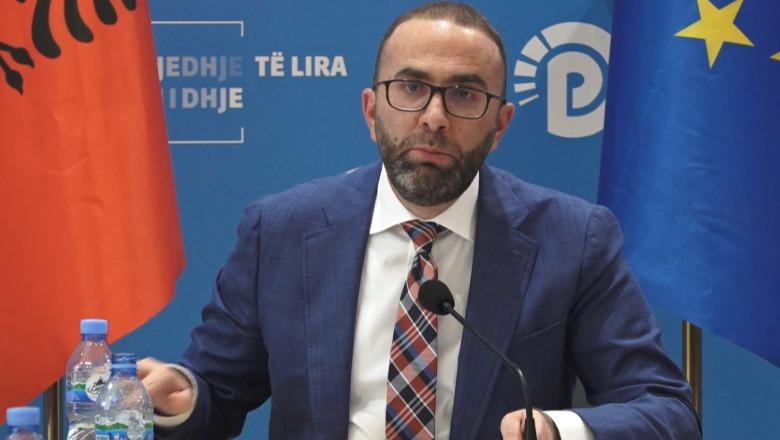 Aeroporti i Vlorës/ Bardhi publikon dokumentet shtetërore: Kompanitë fiktive, nuk plotësonin kriteret ligjore për të fituar koncesionin