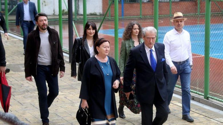 Aferat e Shkëlzenit / Kumtet e fundit të Berishës në stanin e SHQUP, a po lëviz ujku nëpër dosjet krimeve të pandëshkuara? 