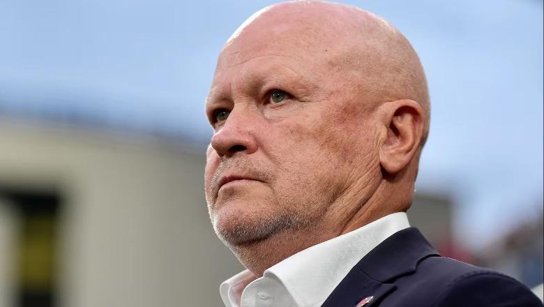 Çekia shkarkon trajnerin Ivan Hasek pas humbjes surprizë kundër Ishujve Faroe