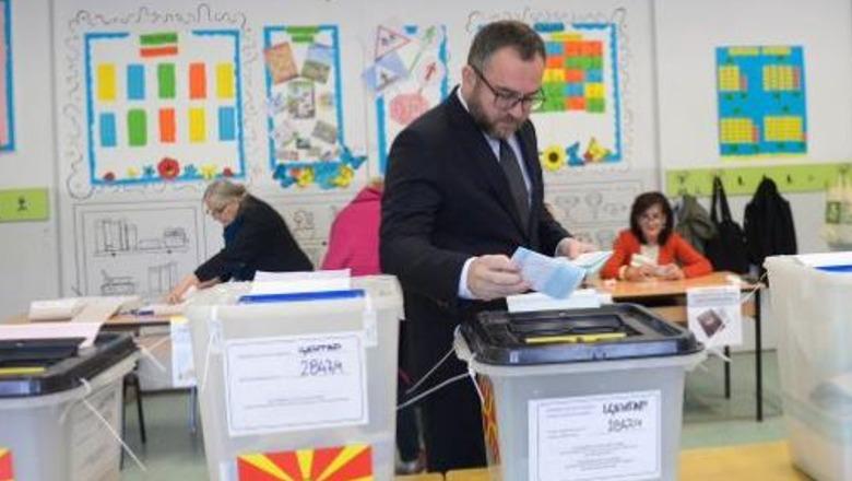 Zgjedhjet lokale në Maqedoninë e Veriut/ Policia arreston dy persona, u prezantuan si vëzhgues