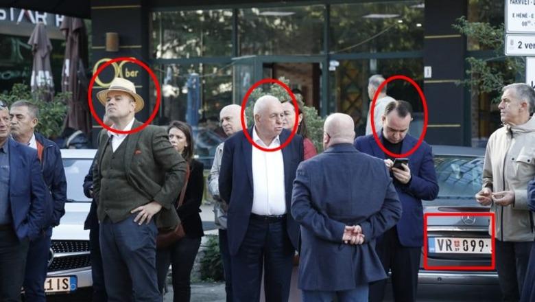 FOTOT/ Ushtarët e fundit, Tritan Shehu, Klevis Balliu e dhëndri të vetmit që shoqërojnë Berishën në SPAK! Dhe një makinë me targa serbe...