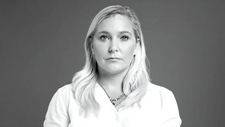 ‘Tallej ndërsa i lutesha të ndalonte’, rrëfimi shokues i shkrimtares Virginia Giuffre, kush është kryeministri që e ka përdhunuar?