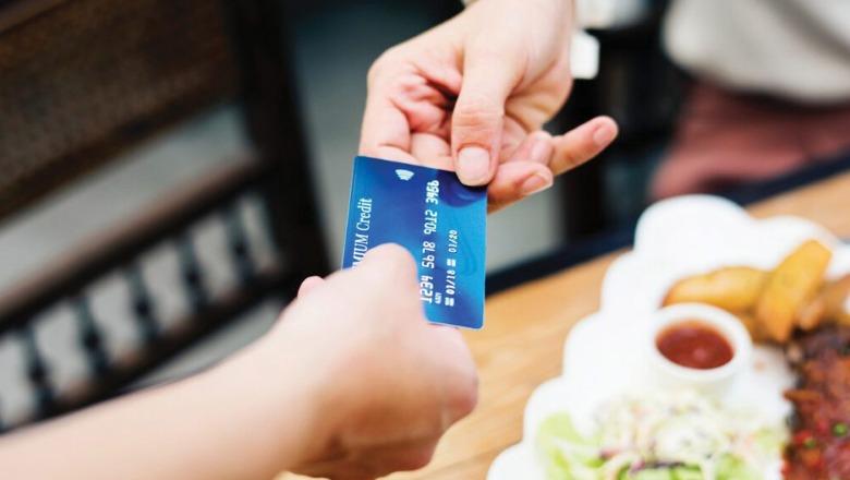 Objektivi i qeverisë për një ekonomi 'pa cash' brenda vitit 2030: Ambicioz apo utopik?