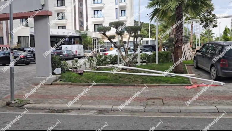 Aksident në Golem, 19-vjeçari humb kontrollin e mjetit dhe përplas për vdekje këmbësoren