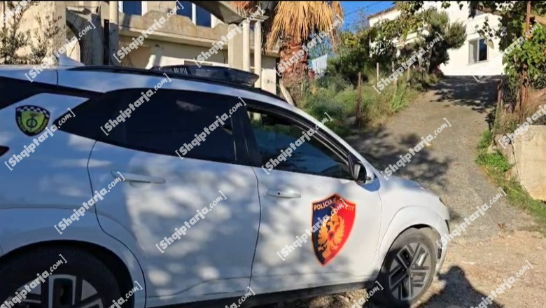 Krim brenda familjes në Durrës, djali me probleme mendore vret babanë me thikë! Vihet në pranga