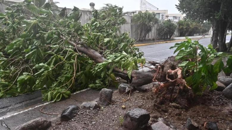 Reduktohet fuqia e uraganit ‘Melisa’, ulet në kategorinë 4