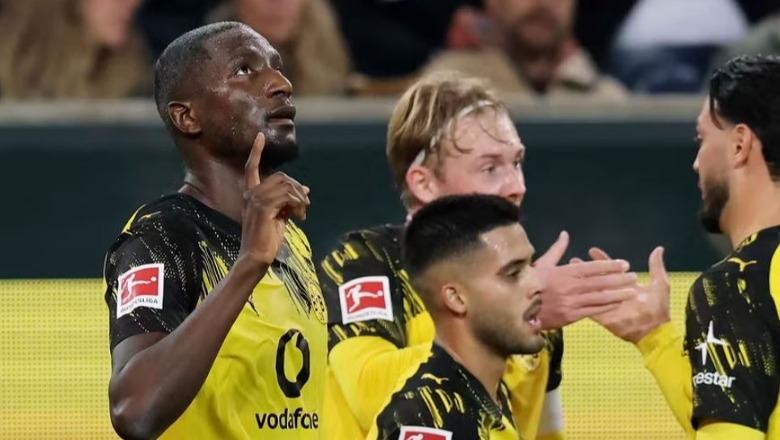 VIDEO/ Dortmund fiton 0-1 në fushën e Augsburg dhe i bën presion kryesuesve të Bayern Munich