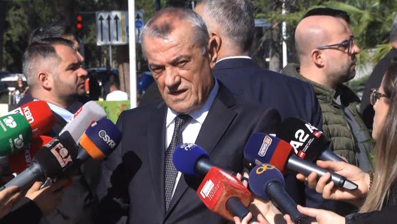 Gramoz Ruçi në homazhe: Fatos Nano vëllai im! I vetmi politikan që në demokraci është persekutuar 4 vjet