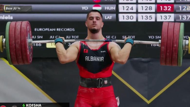 Evropiani i të rinjve në peshëngritje, Kofsha siguron dy medalje në Durrës! Shkëlqen në shtytje dhe dygarësh (VIDEO)