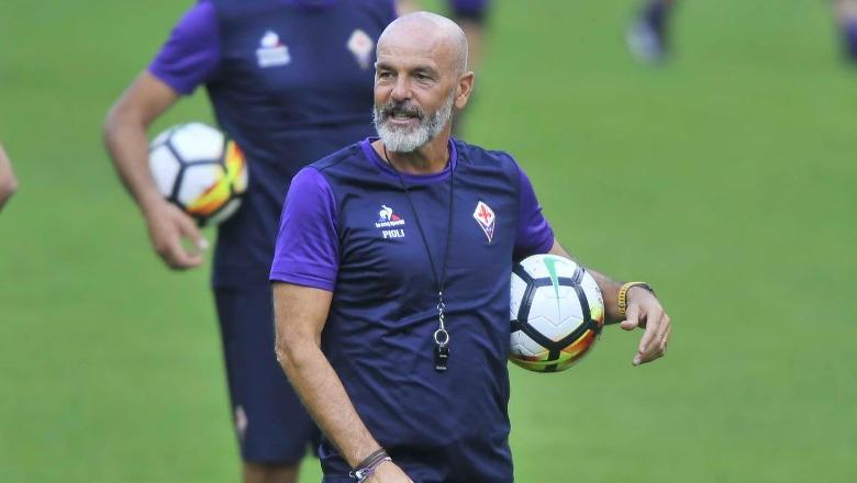 Tifozët protestojnë, Pioli refuzon të japë dorëheqjen te Fiorentina