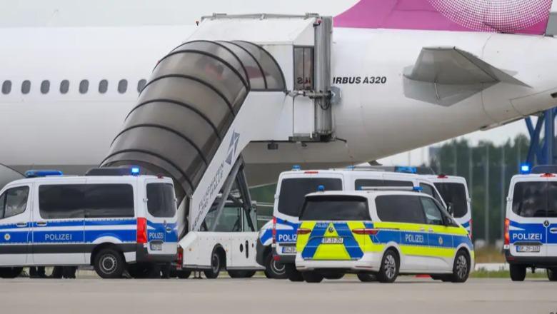 Gjermania ndërmerr politika më të rrepta migrimi, nxit riatdhesimet në Siri dhe Afganistan