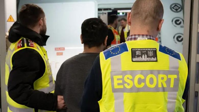 Debati për dëbimet nga Gjermania/ Analiza: Qeveria rrit presionin, por a po funksionon kjo?