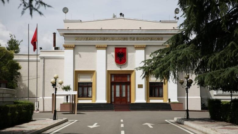 Gara për pozicionin e Komisionerit për Mbrojtjen nga Diskriminimi, ja kush janë 15 aplikantët (EMRAT)