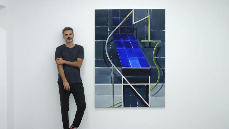 Ministri Gonxhja ndan lajmin: Genti Korini do të përfaqësojë Shqipërinë në Bienalen e 61-të të Artit në Venecia, projekti “A Place in the Sun”