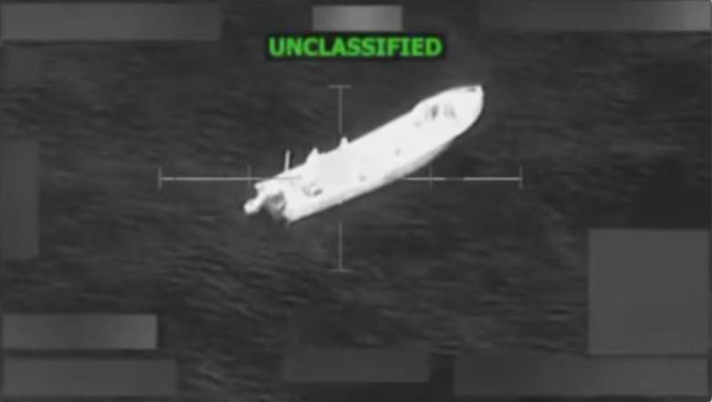 Ushtria amerikane sulmon 2 anije të dyshuara se transportonin drogë, vriten 6 persona në oqeanin Paqësor