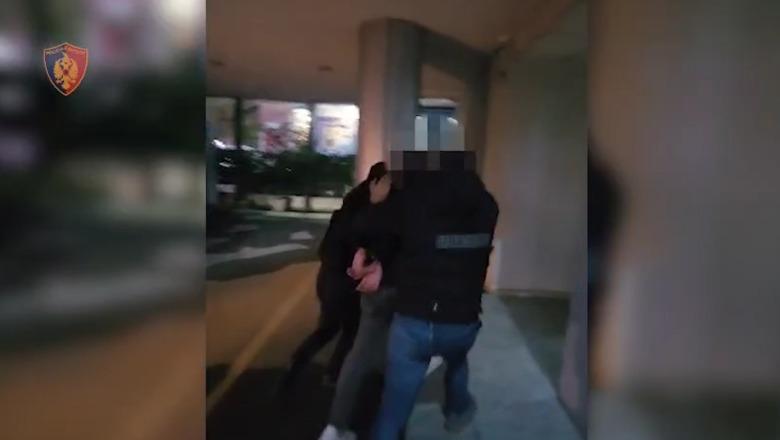 U premtonte se do u jepte 15 mijë euro kredi, pranga të riut që mashtronte qytetarët në Tiranë! U vidhte paratë nga llogaritë bankare (EMRI)