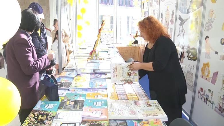 Letërsia për fëmijë e prurjet, Çupi: Duhen programe krijuese! Botuesja: Libri po shtrenjtohet,  ka mungesë të librarive
