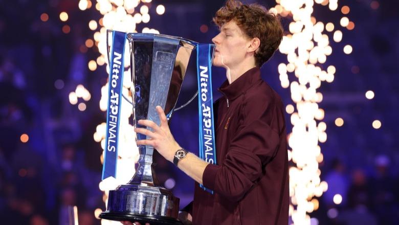 Tenis/ Italiani Sinner mposht Alcarazin dhe fiton për të dytin vit radhazi  'ATP Finals' në Torino