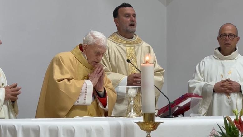 Kardinali i Vatikanit  Ernest Troshani mban meshën e shenjtë në Mirditë  I lumtur se u ktheva tek rrënjët  Jep mesazhe për paqe dhe ruajtjen e familjes