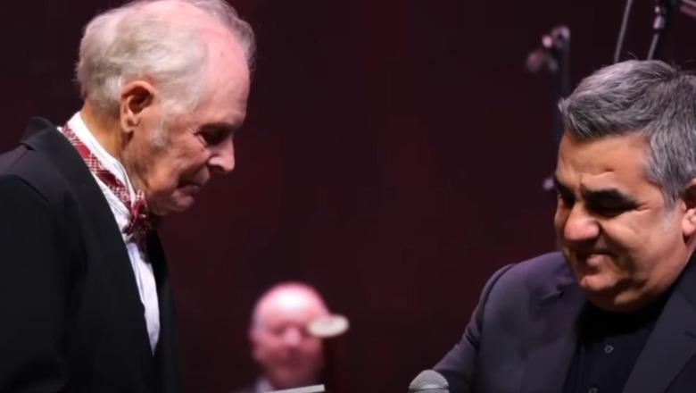 Gonxhja nderon maestron Peter Michael Garst: Lidhje të veçantë me vendin tonë, kontributi i tij humanitar ka prekur mijëra njerëz 