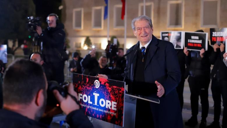 Doktor Berisha si Rita Marko