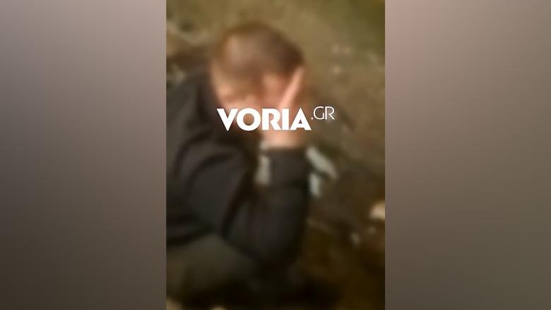 Greqi/ Shkuan për të grabitur shtëpinë, por ranë nga ballkoni, hajdutët shqiptarë në britma: Zot më ndihmo bre (VIDEO) 