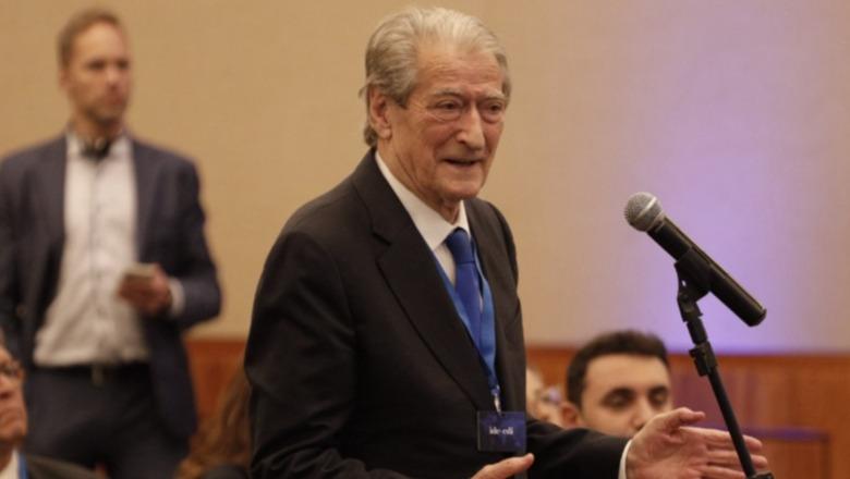 Lorenc Vangjeli: Basti 'i humbur' i Ramës, Berisha kalon Oqeanin e shkon në Amerikën …Latine