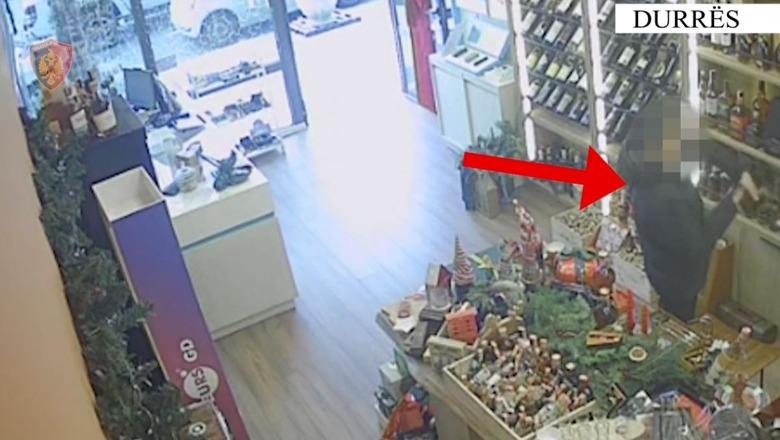 Vidhte tabakinot dhe në automjetet e parkuara, pranga 22-vjeçarit në Durrës! Grabiti 3 mijë euro (EMRI)