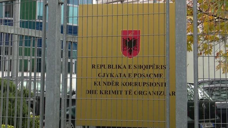 Tre mijë euro për të favorizuar autorin e një plagosjeje në Dibër  GJKKO jep dënimin për tre personat  mes tyre dy zyrtarë policie